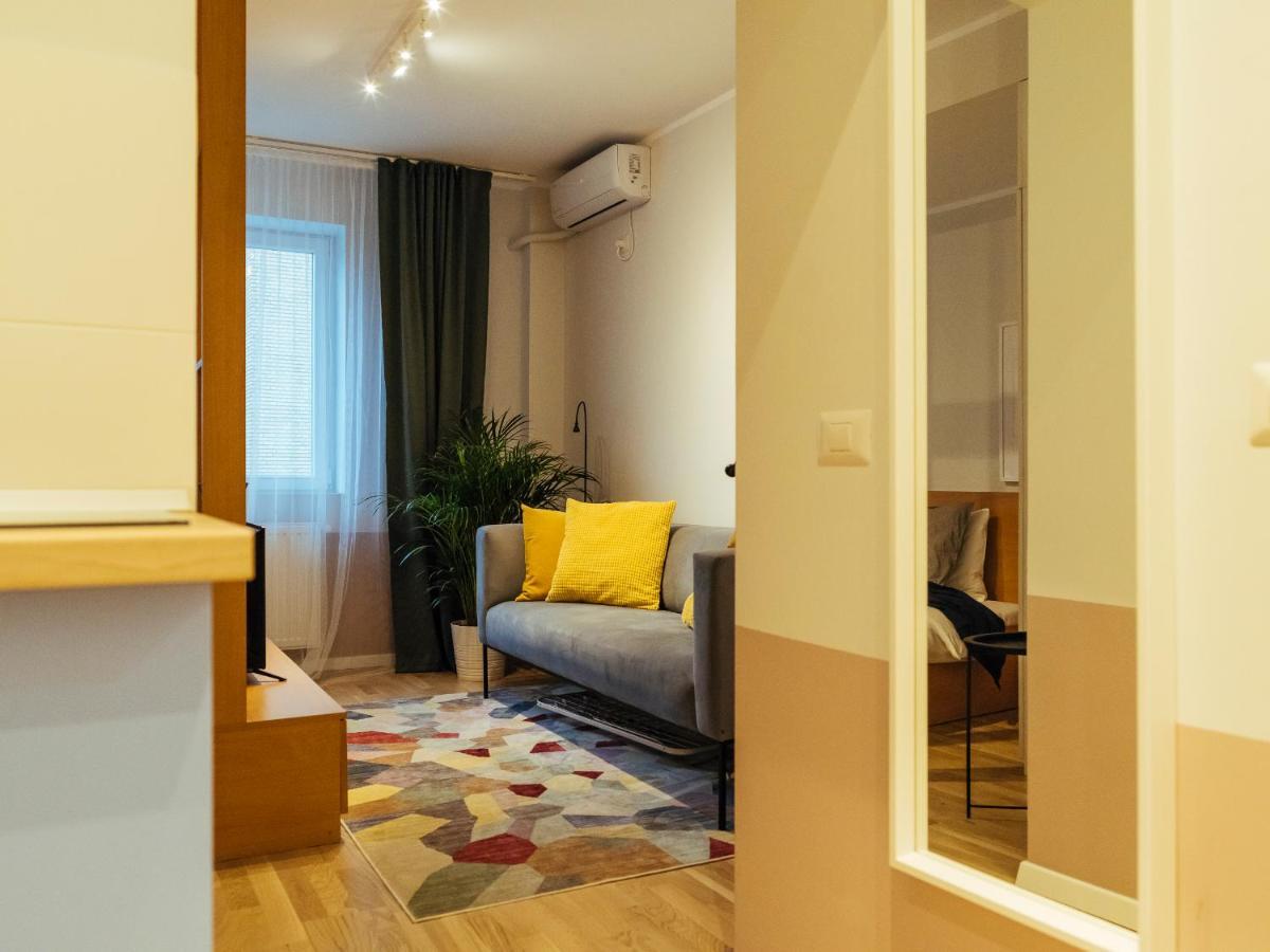 Cosy Studio - Amazing Location - Old Town Bucharest Luaran gambar